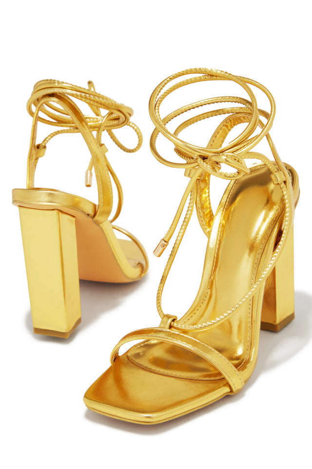 Load image into Gallery viewer, Evonne Lace Up Block Heels - Gold
