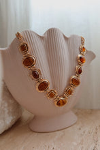 Load image into Gallery viewer, Helayna Statement Necklace - Gold
