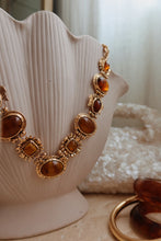 Load image into Gallery viewer, Helayna Statement Necklace - Gold
