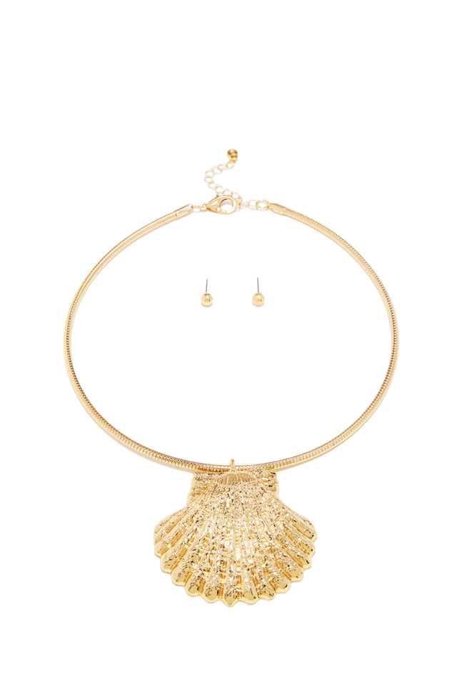Load image into Gallery viewer, Rosella Statement Sea Shell Earring Set - Gold
