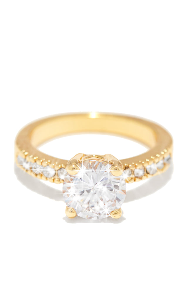 Load image into Gallery viewer, Circle Embellished Ring
