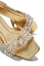 Load image into Gallery viewer, Embellished Gold Sandals
