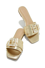 Load image into Gallery viewer, Gold Metallic Slip On Sandals
