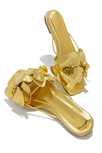 Load image into Gallery viewer, Slip On Gold Sandals
