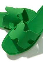 Load image into Gallery viewer, Kaylee Jelly Slip On Sandals - Green
