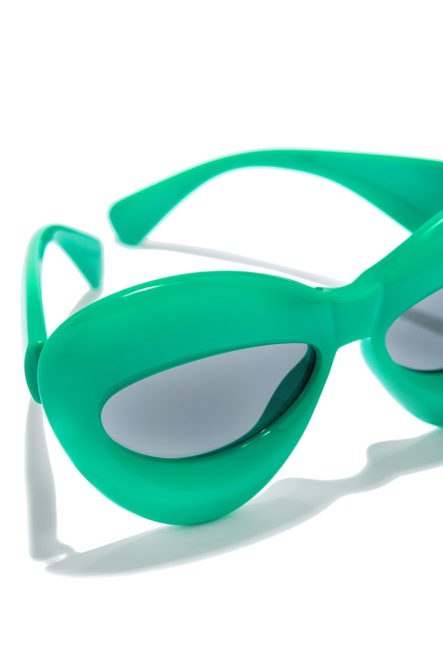 Load image into Gallery viewer, Summer Fun - Green
