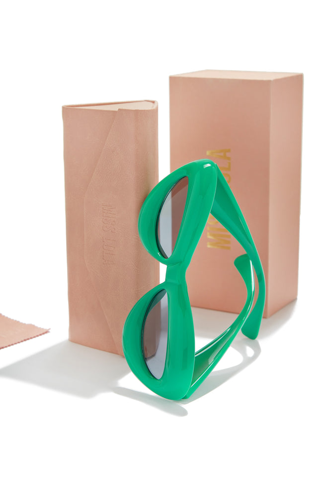 Load image into Gallery viewer, Summer Fun - Green
