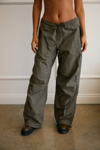 Load image into Gallery viewer, Nylon Green Pant
