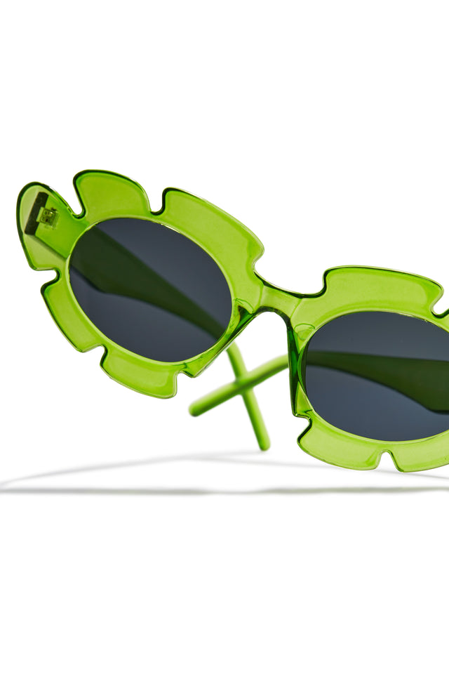 Load image into Gallery viewer, Weekend Flirt - Green
