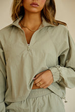 Load image into Gallery viewer, Green Nylon Jacket

