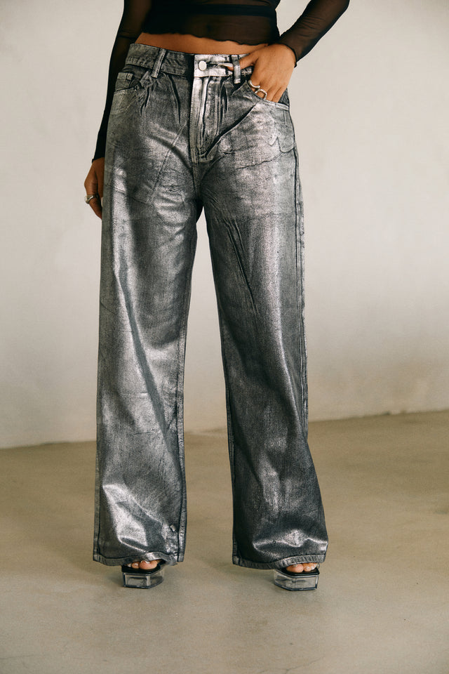 Load image into Gallery viewer, Button and Zipper Closure Pant
