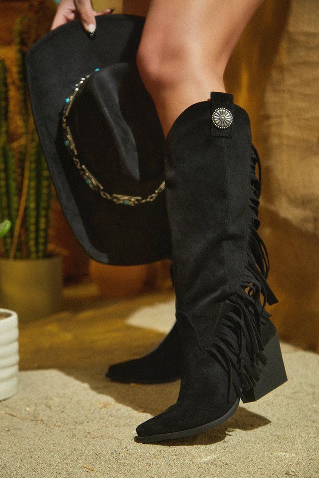 Load image into Gallery viewer, Imala Fringe Cowgirl Boots - Black
