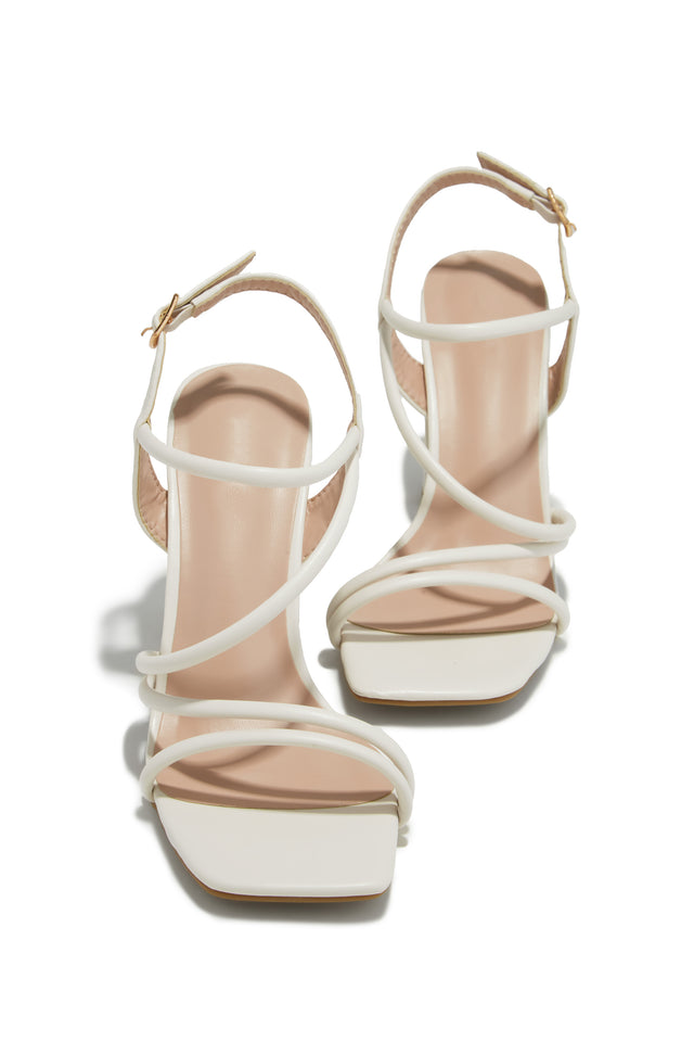Load image into Gallery viewer, Victoria Block Heels - Ivory

