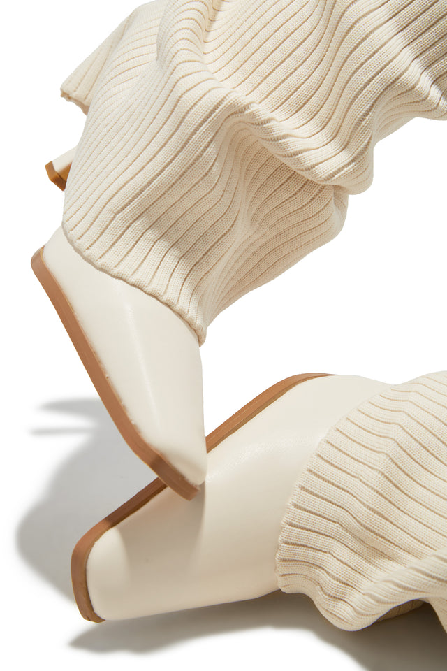 Load image into Gallery viewer, Annalee Below The Knee Slouch Boots - Cream
