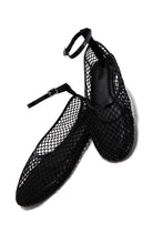 Load image into Gallery viewer, Kenley Mesh Flats - Black
