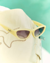 Load image into Gallery viewer, Kiazi - Beige

