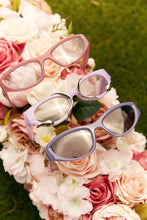 Load image into Gallery viewer, Kiazi Sunglasses - Purple

