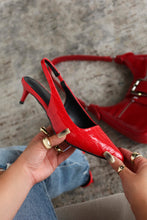 Load image into Gallery viewer, Kiley Mid Heel Slingback Pumps - Red
