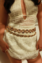 Load image into Gallery viewer, Shiloh Pendant Chain Belt - Gold

