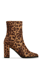 Load image into Gallery viewer, Harlow Block Heel Ankle Boot - Leopard
