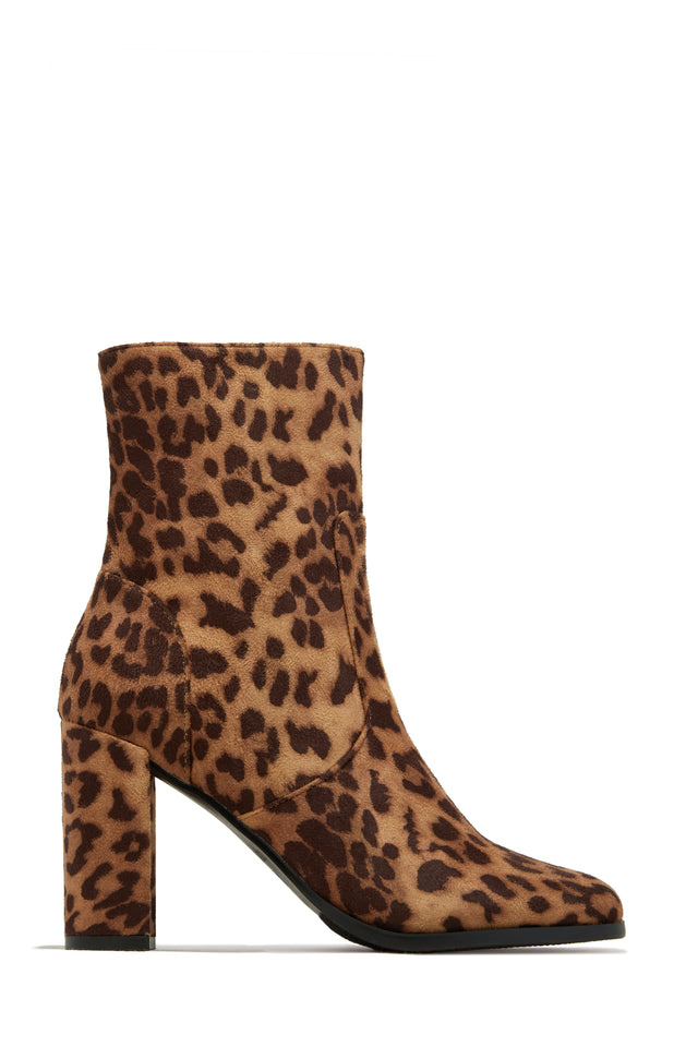 Load image into Gallery viewer, Harlow Block Heel Ankle Boot - Leopard
