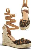 Load image into Gallery viewer, Tropical Vacay Lace Up Platform Espadrille Wedges - Leopard
