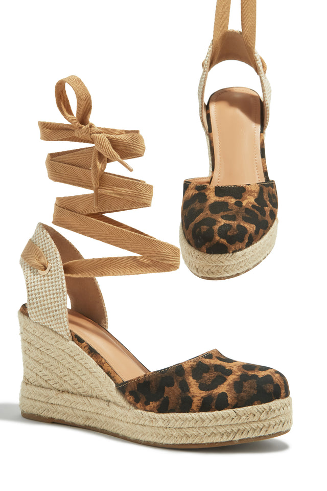 Load image into Gallery viewer, Tropical Vacay Lace Up Platform Espadrille Wedges - Leopard
