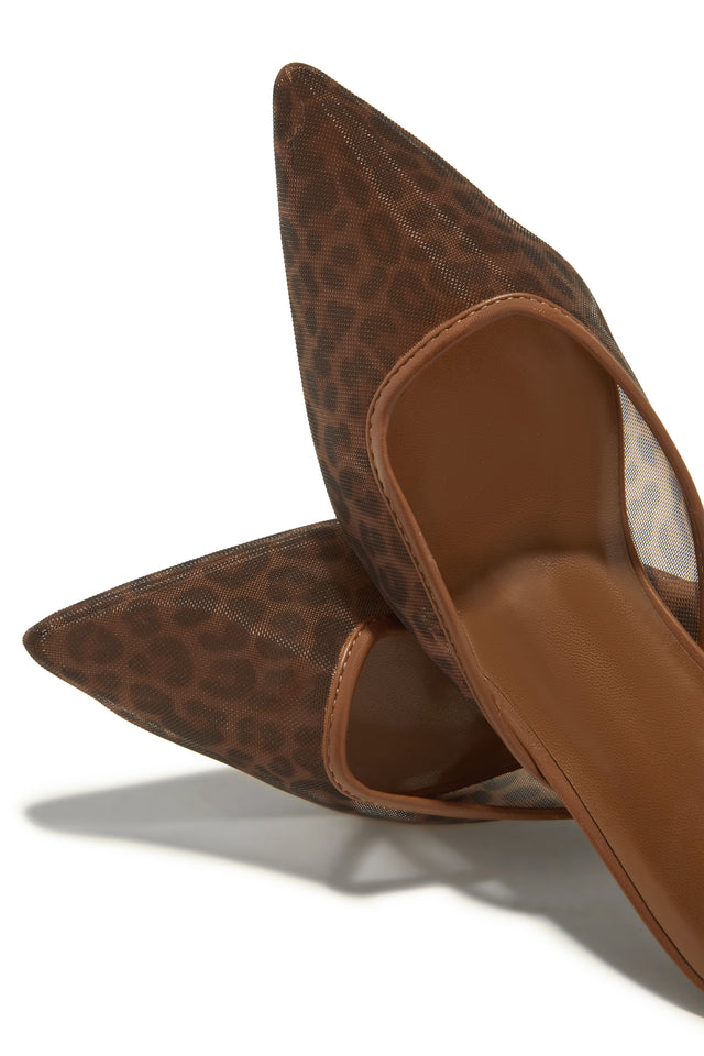 Load image into Gallery viewer, Brienne Mid Heel Mule Pumps - Leopard
