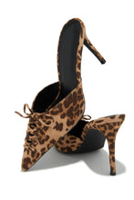 Load image into Gallery viewer, Lina Pump Heel Mules - Leopard
