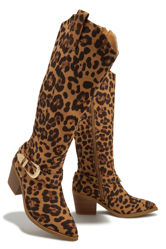 Load image into Gallery viewer, Zelia Western Cowgirl Boots - Leopard
