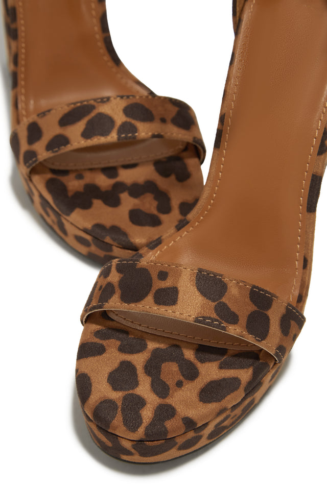 Load image into Gallery viewer, New Limits Platform Block Heels - Leopard
