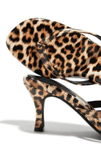 Load image into Gallery viewer, Tania Single Sole Mule Heels - Leopard

