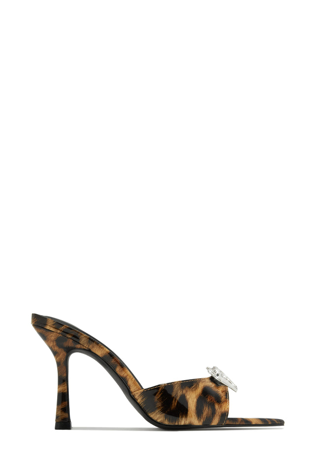 Load image into Gallery viewer, Uilani Heart Embellished Mule Heels - Leopard

