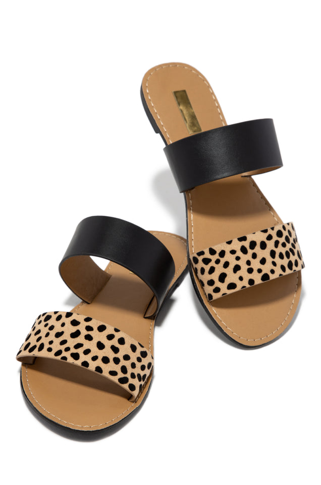 Load image into Gallery viewer, Spring Breaker Flat Slip On Sandals - Leopard
