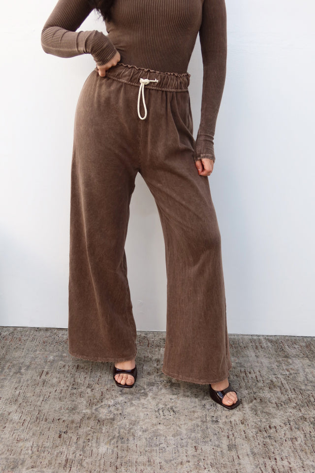Load image into Gallery viewer, Levie Wide Leg Lounge Pant - Dark Nude

