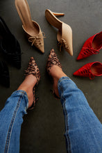 Load image into Gallery viewer, Lina Pump Heel Mules - Nude
