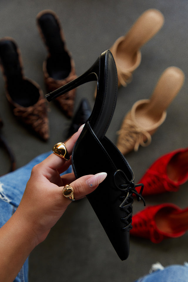 Load image into Gallery viewer, Lina Pump Heel Mules - Black

