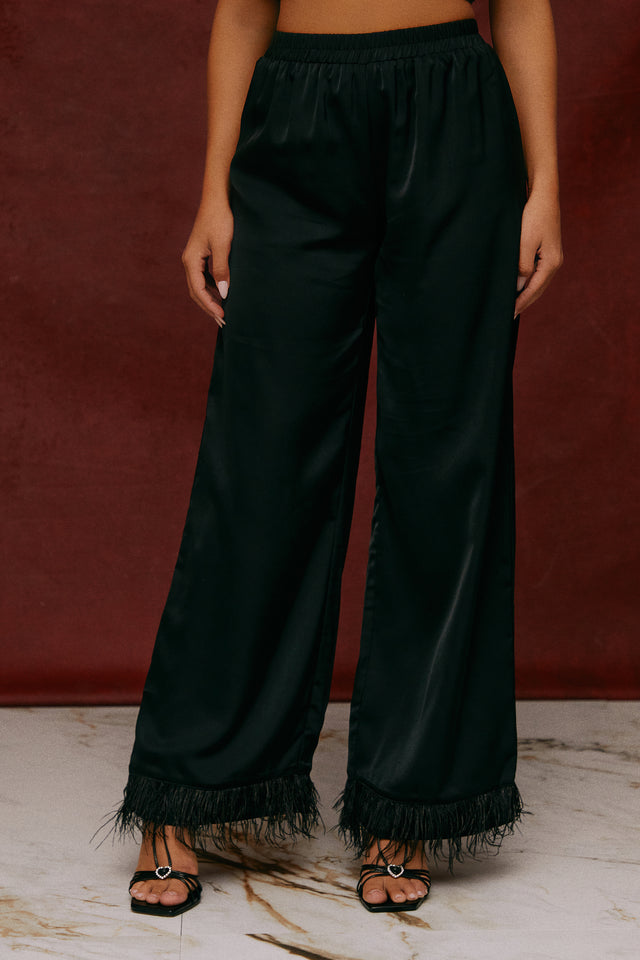 Load image into Gallery viewer, Faux Feather High Waist Pant
