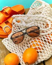 Load image into Gallery viewer, Lori Oversized Sunglasses - Tan
