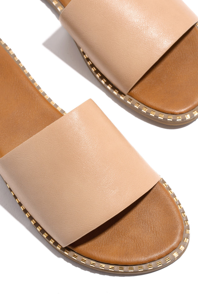 Load image into Gallery viewer, Maui Flat Slip On Sandals - Nude
