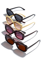 Load image into Gallery viewer, Shayna Oversized Sunglasses - Brown
