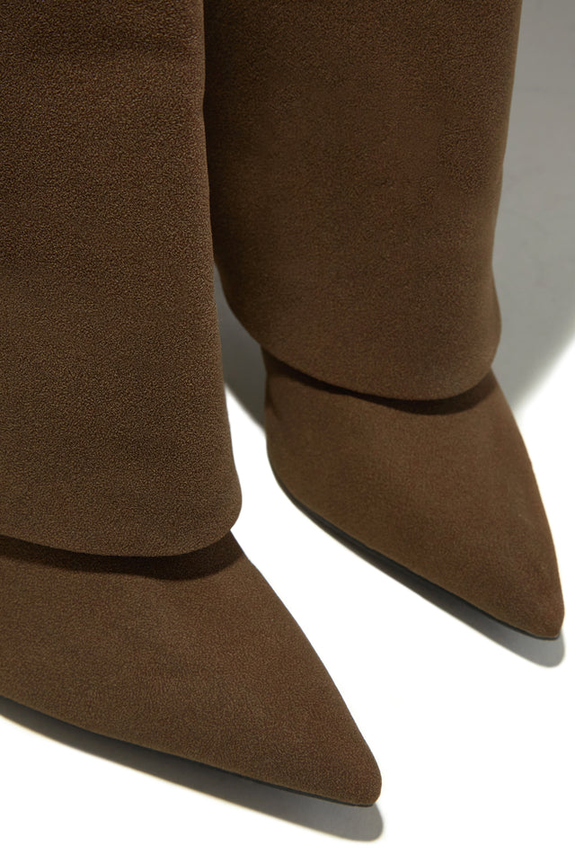 Load image into Gallery viewer, Kiana Over The Knee Heel Shark Boots - Brown
