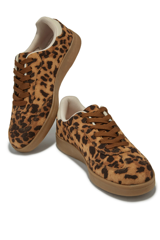 Load image into Gallery viewer, Piper Lace Up Sneakers - Leopard
