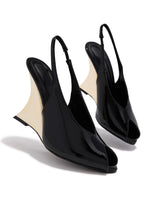 Load image into Gallery viewer, Molly Peep Toe Wedges - Black
