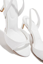 Load image into Gallery viewer, Kianny Single Sole Heels - White
