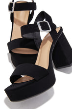 Load image into Gallery viewer, Cecilia Platform Chunky Heels - Black
