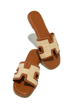 Load image into Gallery viewer, Playa Paradiso Slip On Sandals - Tan
