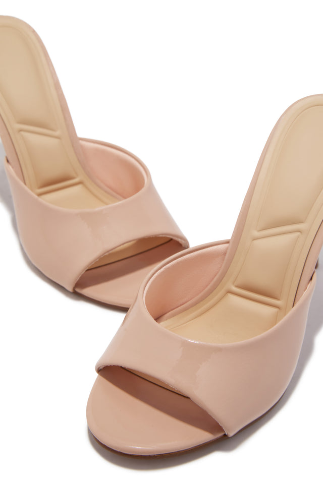 Load image into Gallery viewer, Lolita Single Sole Mules - Nude
