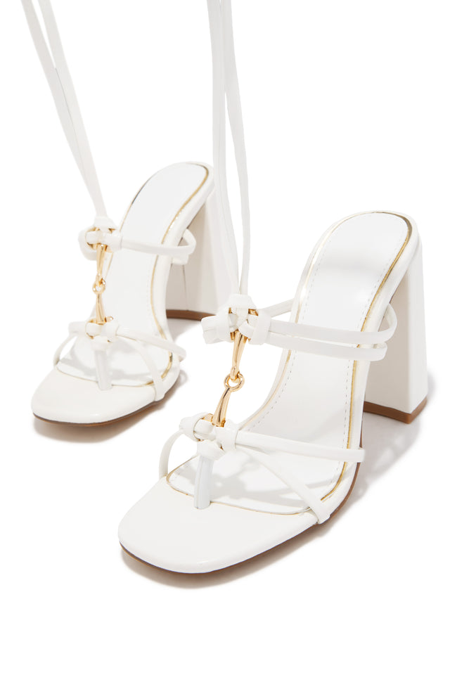 Load image into Gallery viewer, VIP Strut Lace Up Chunky Heels - White
