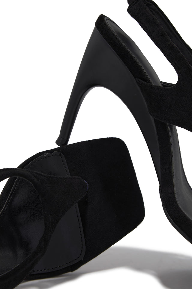 Load image into Gallery viewer, Sami Slingback Thong Strap Heels - Black
